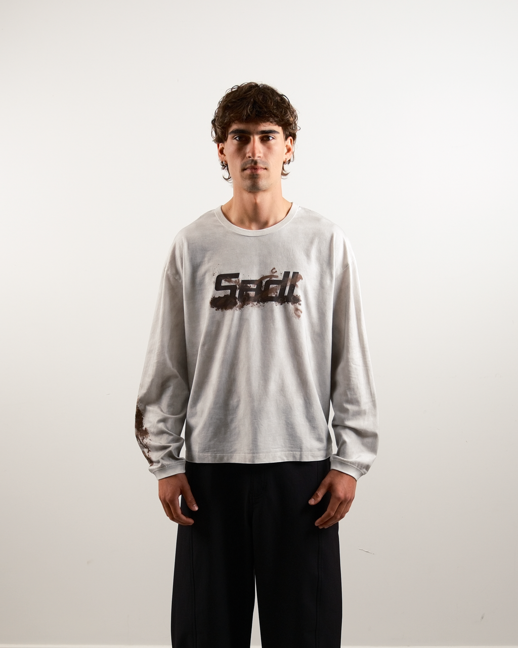 Clay Graphic Long Sleeve T-Shirt