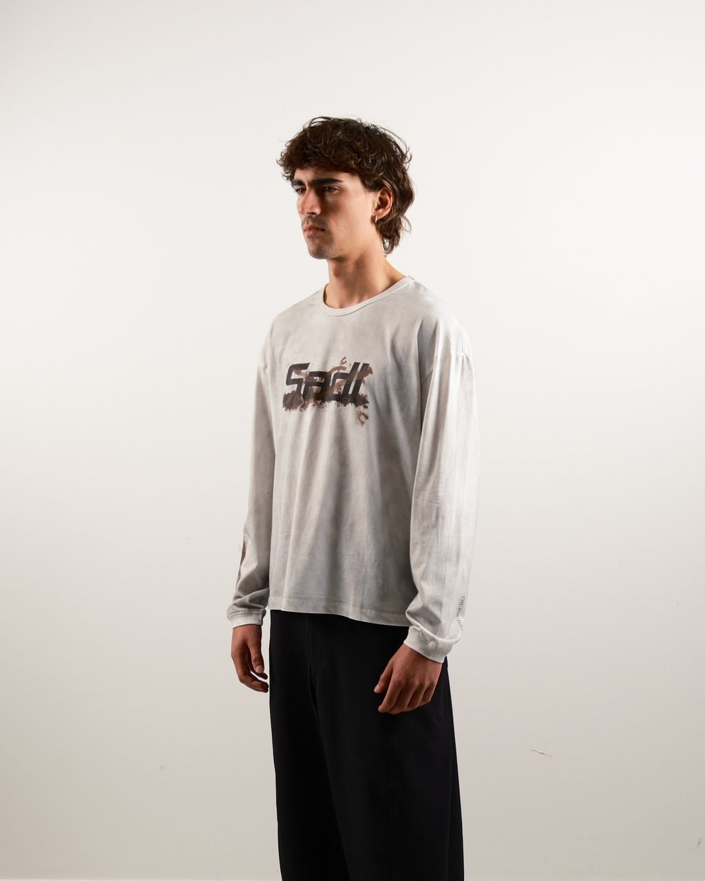 Clay Graphic Long Sleeve T-Shirt